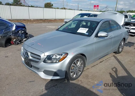 2016 Mercedes-Benz C 300 from USA, damaged, VIN 55SWF4JBXGU169632